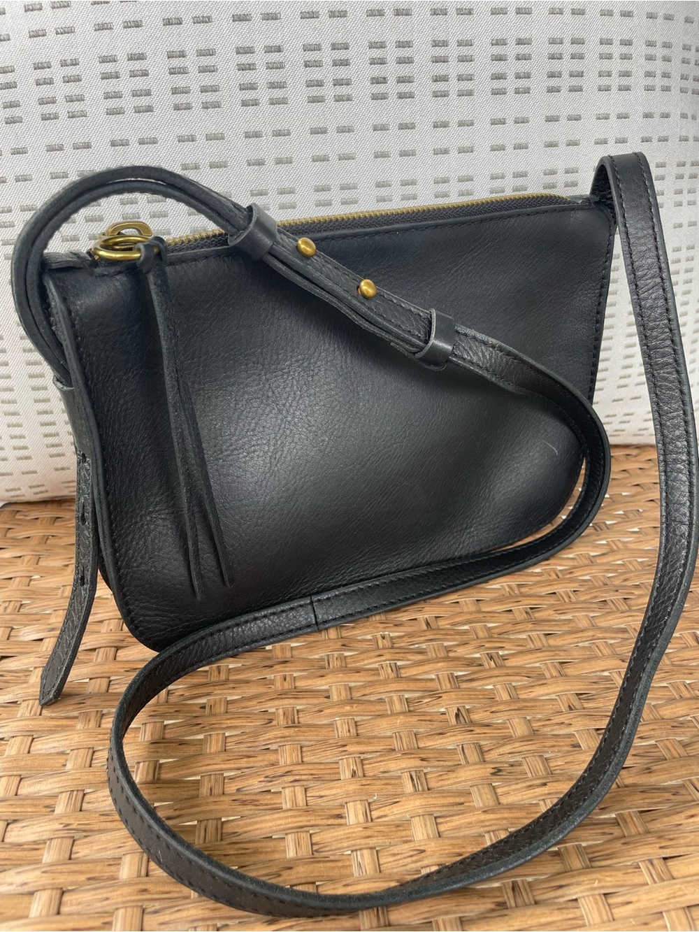 MADEWELL Simple Crossbody Bag Purse Genuine LEATHER, Black